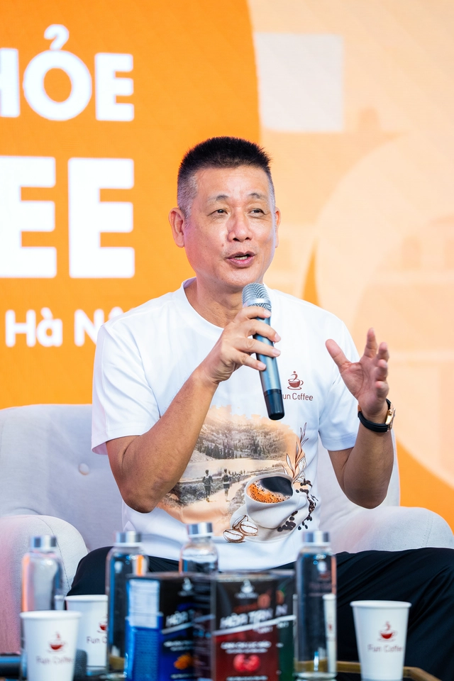 ong-ly-kien-dat-dai-dien-thuong-hieu-fun-coffee-chia-se-ve-dinh-huong-phat-trien-cong-ty-1760323730561786104422